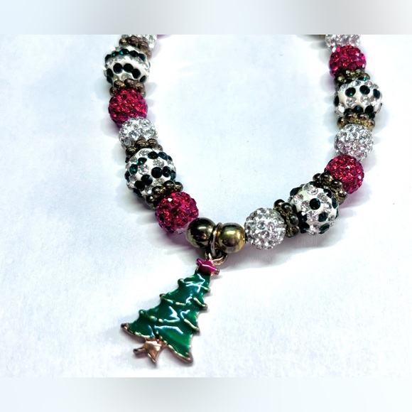 💚 3 for $30 💚 Christmas Stretch Charm Bracelet - Picture 3 of 3